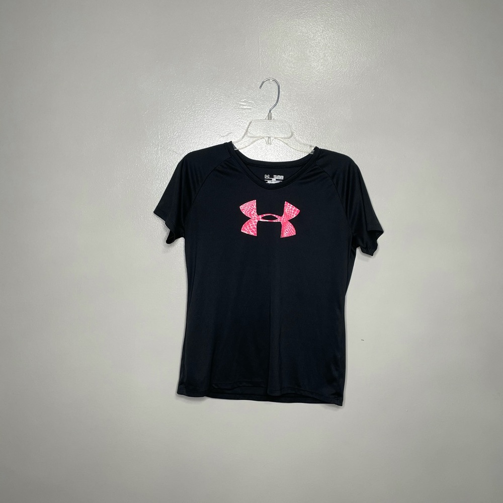 Under Armour tshirt